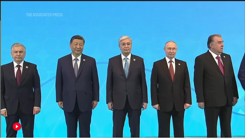 Russian and Chinese leaders attend a regional security forum.